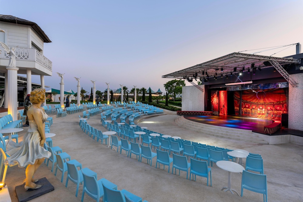 Limak Cyprus Deluxe Hotel in Bafra