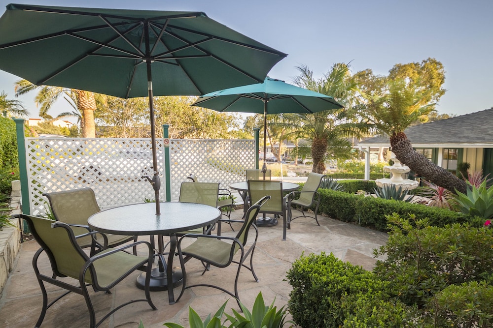 Coast Village Inn - Santa Barbara 38/60