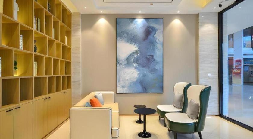 City Comfort Inn(Wuhan Caician Square Branch) 40/54