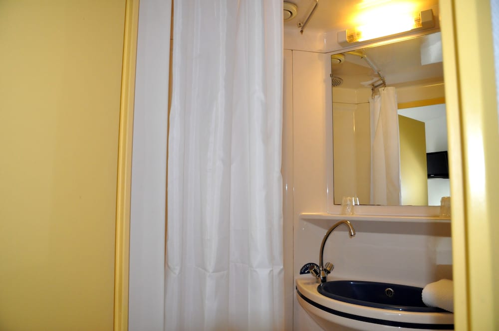 Ibis Budget Rennes Cesson 23/63