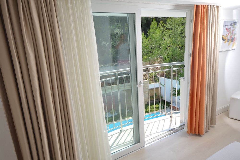DOCS HOTEL KEMER 30/58