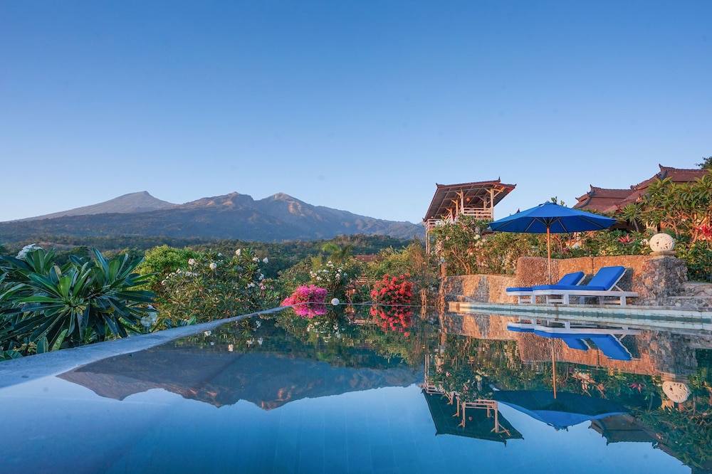Rinjani Lodge 4/46