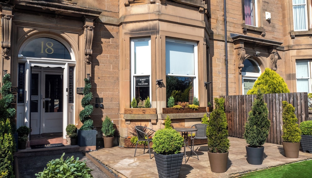18 Craigmillar Park Guest House 4/50