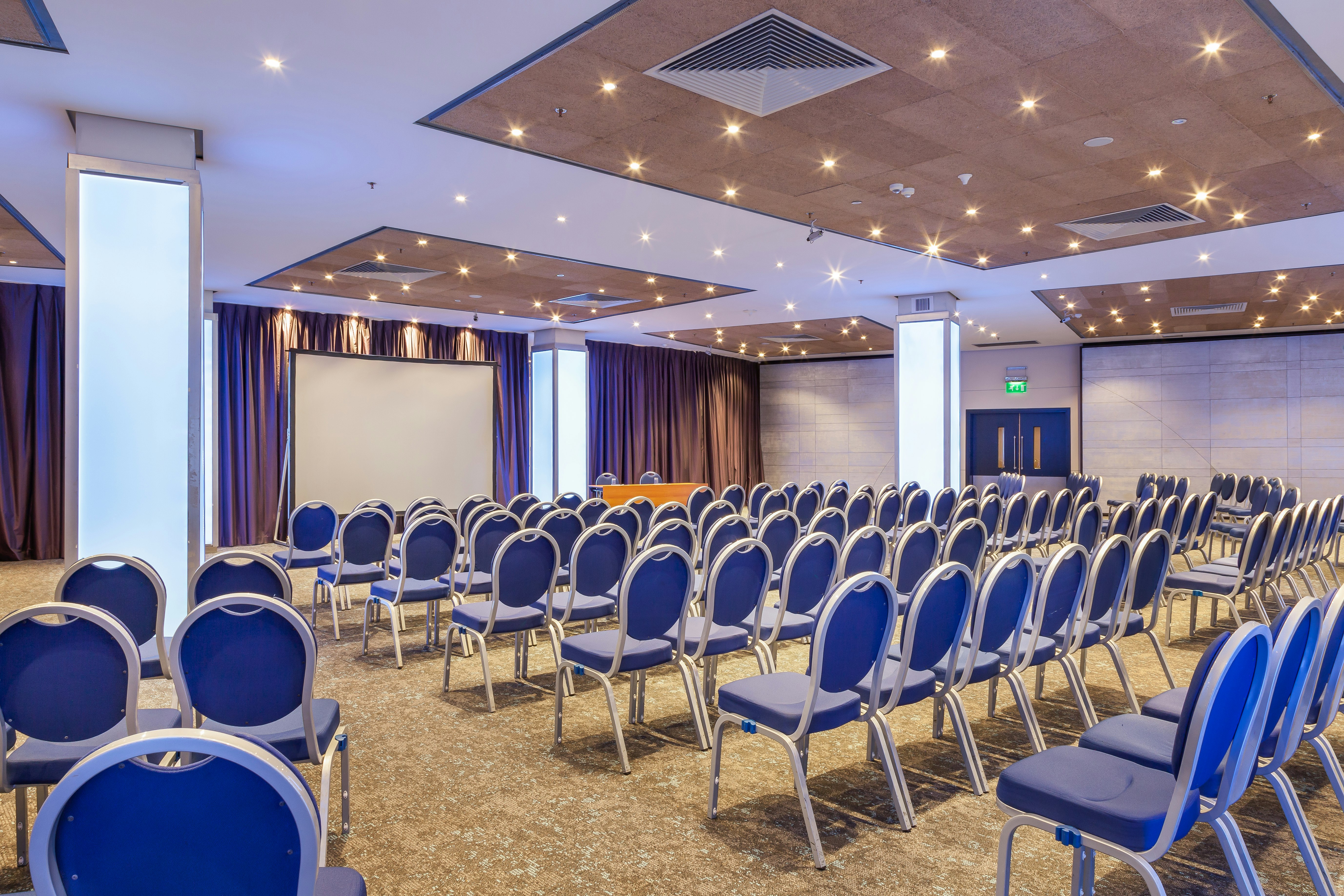 HILTON MALTA 84/100