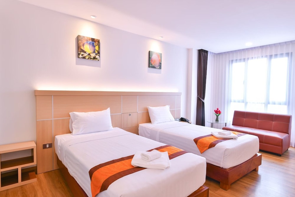 Marlin Hotel 17/63