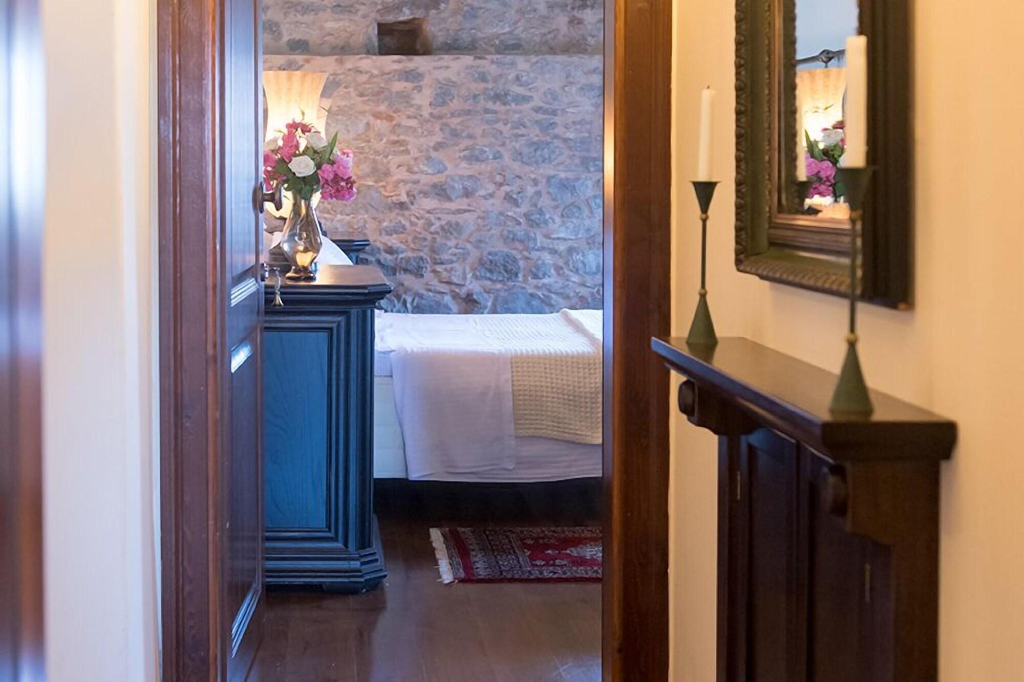 Petritis Guest House 3/28
