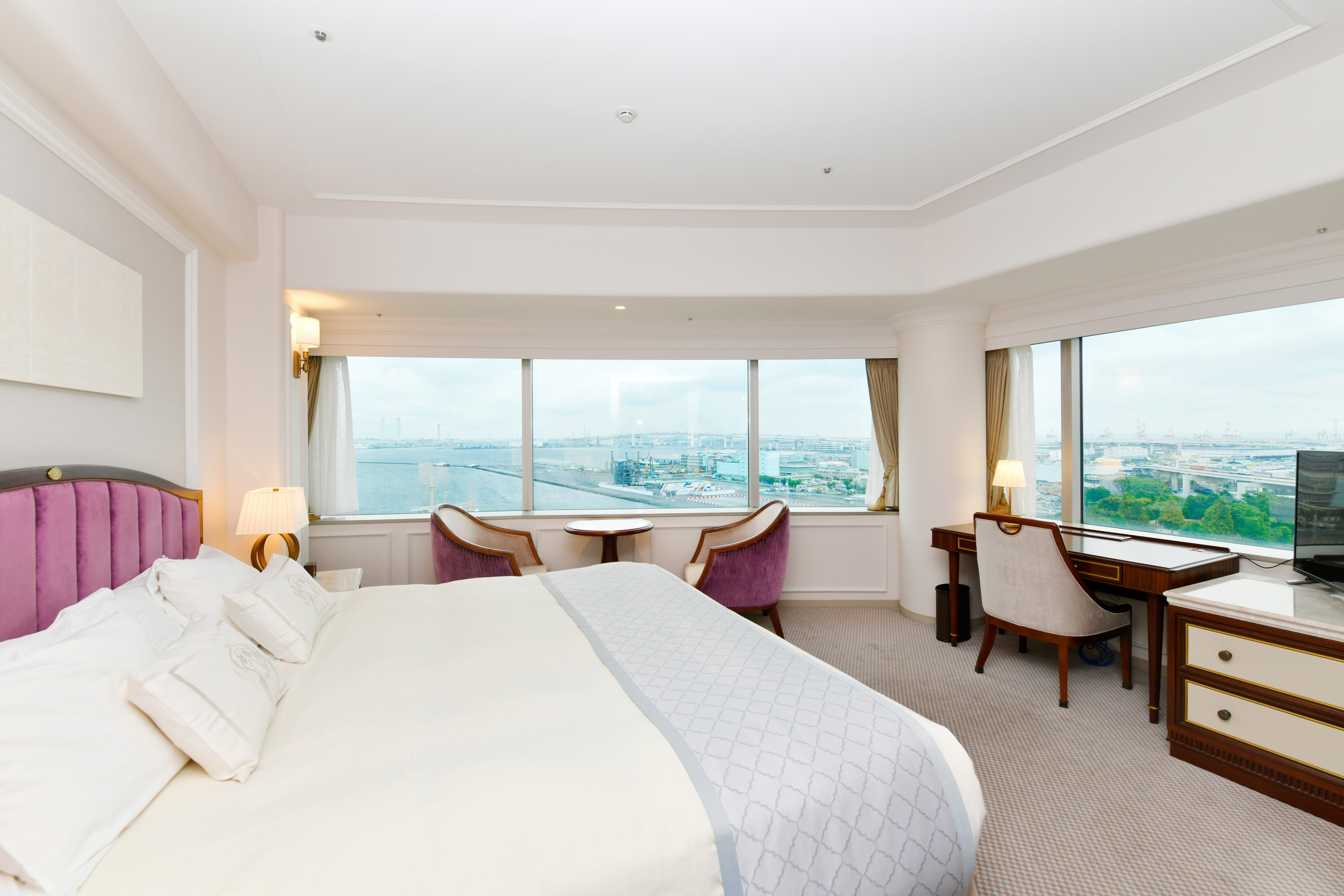 Tower, Double Bed, Bay Front, Corner