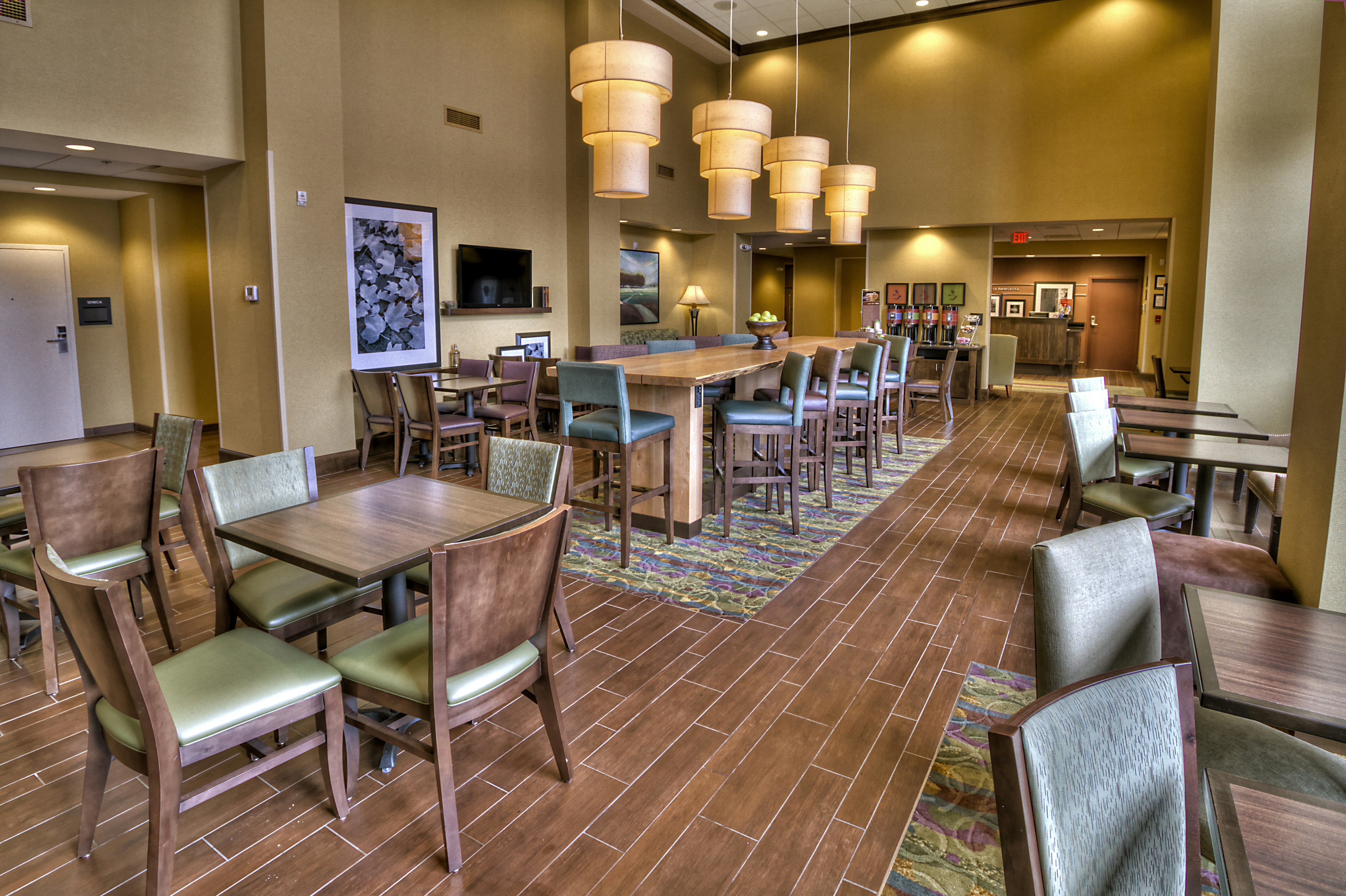 Hampton Inn And Suites Rochester/Henrietta 39/60