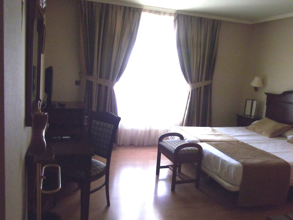 Hotel Lasa Sport 4/43