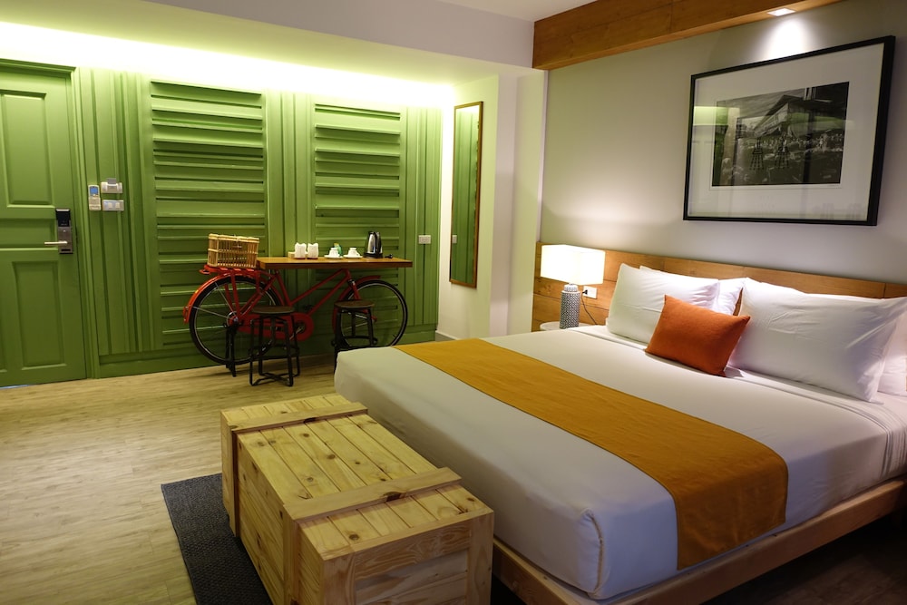 Vintage, Deluxe, King Bed، Nandha Hotel 4/10