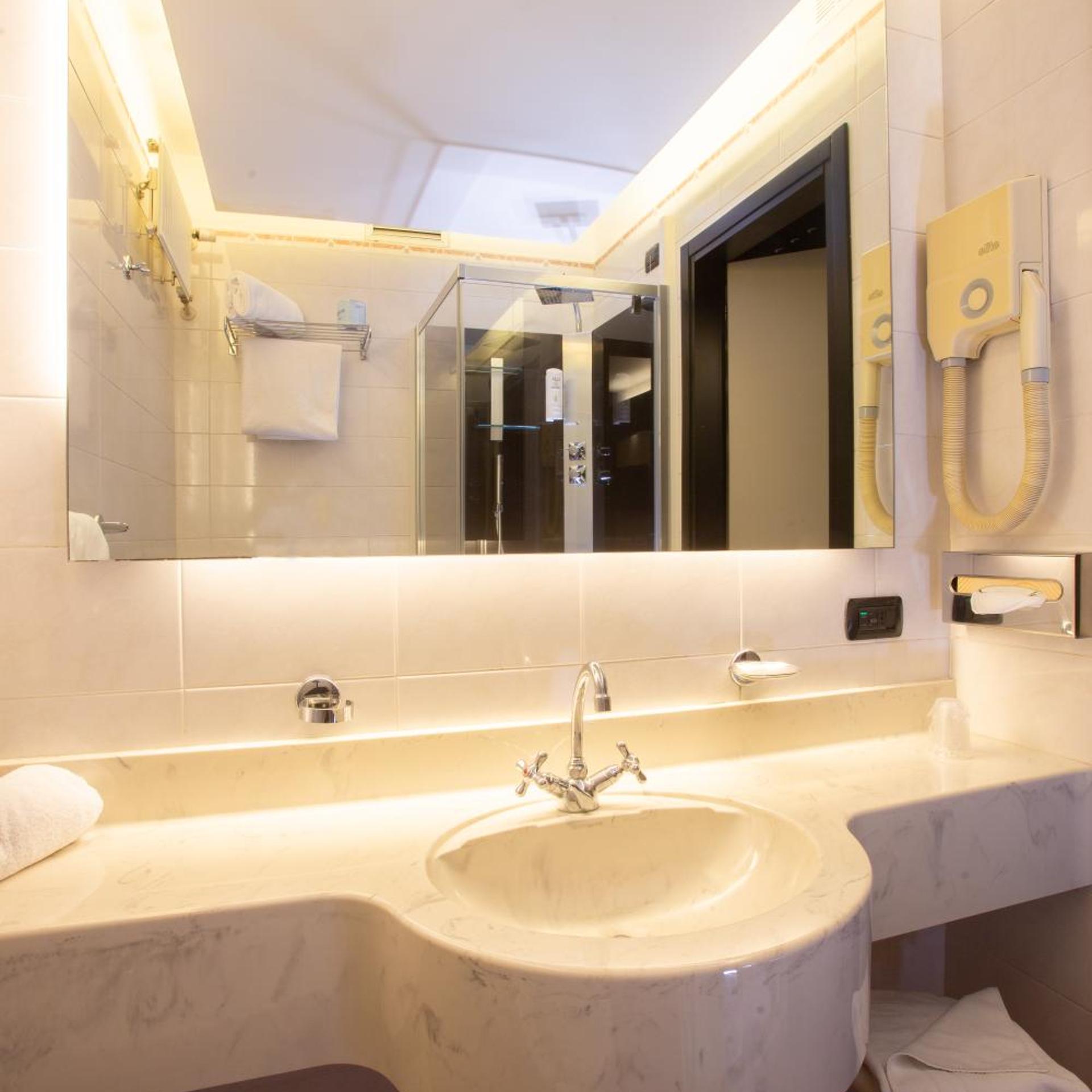 Room, Twin Beds, Hotel Pineta 6/9