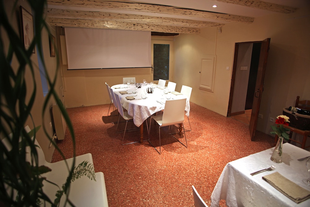 Auberge Cigaloise 16/22