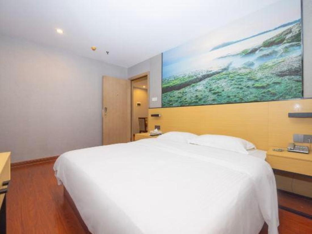 Greentree Inn Zhongshan Nanlang Town Light Rail Station Hotel 23/44