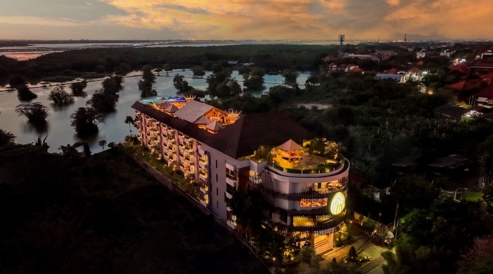 The Nest Hotel Nusa Dua 7/71