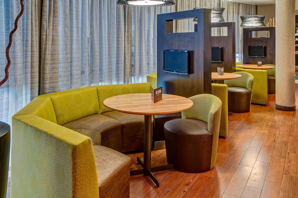 Courtyard by Marriott Alexandria 41/41