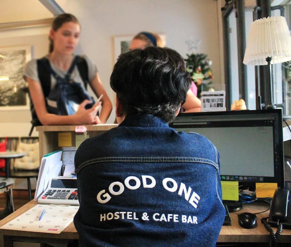 Good One Hostel & Cafe Bar 40/66