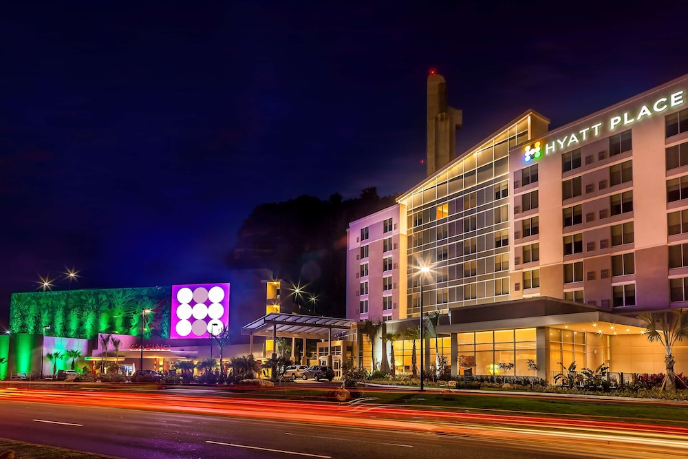Hyatt Place Bayamon 1/65