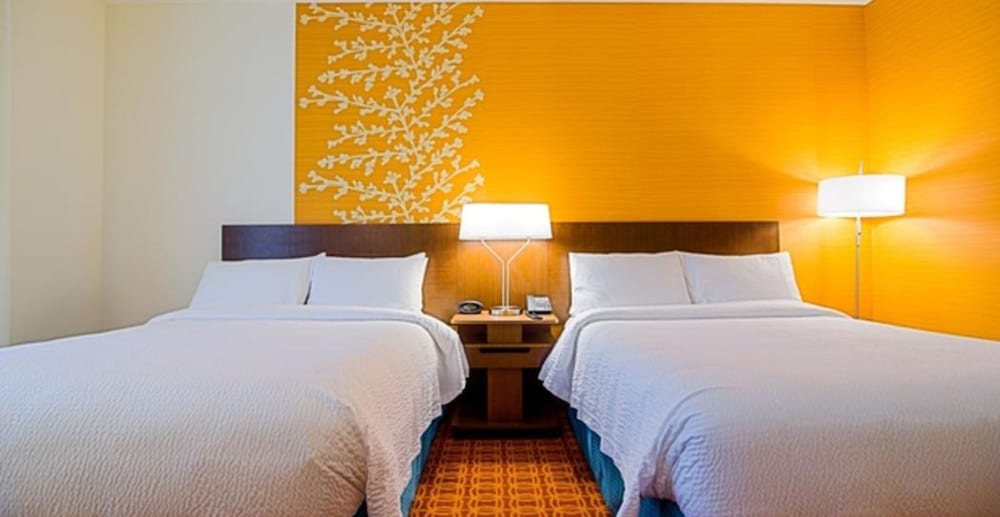 Fairfield Inn Suites Delray Beach I 95 12/50