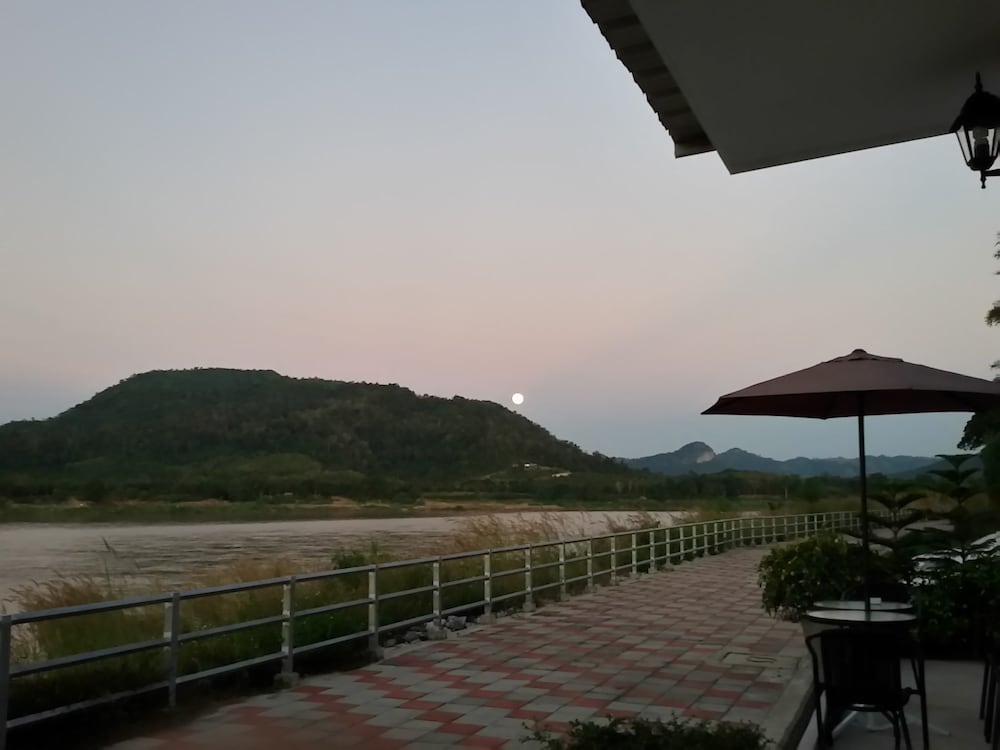 Aenguy Sabey Chiangkhan Homestay 16/17