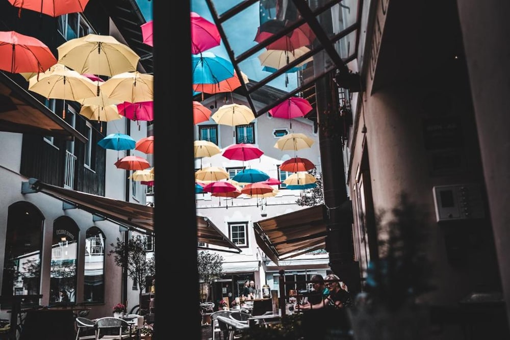 Cella Central Historic Boutique Hotel 52/69