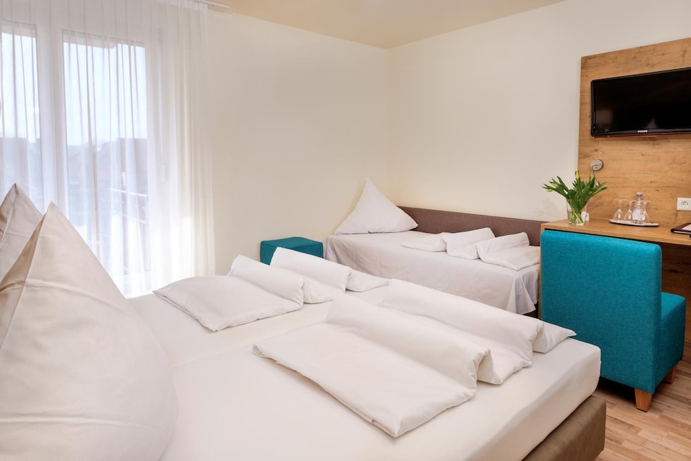 Hotel Mythos 23/50