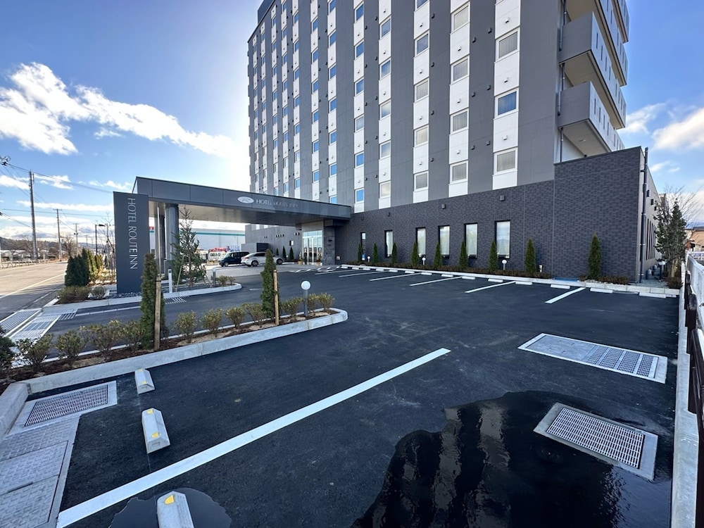 Hotel Route Inn Fukushima Nishi Inter 26/28