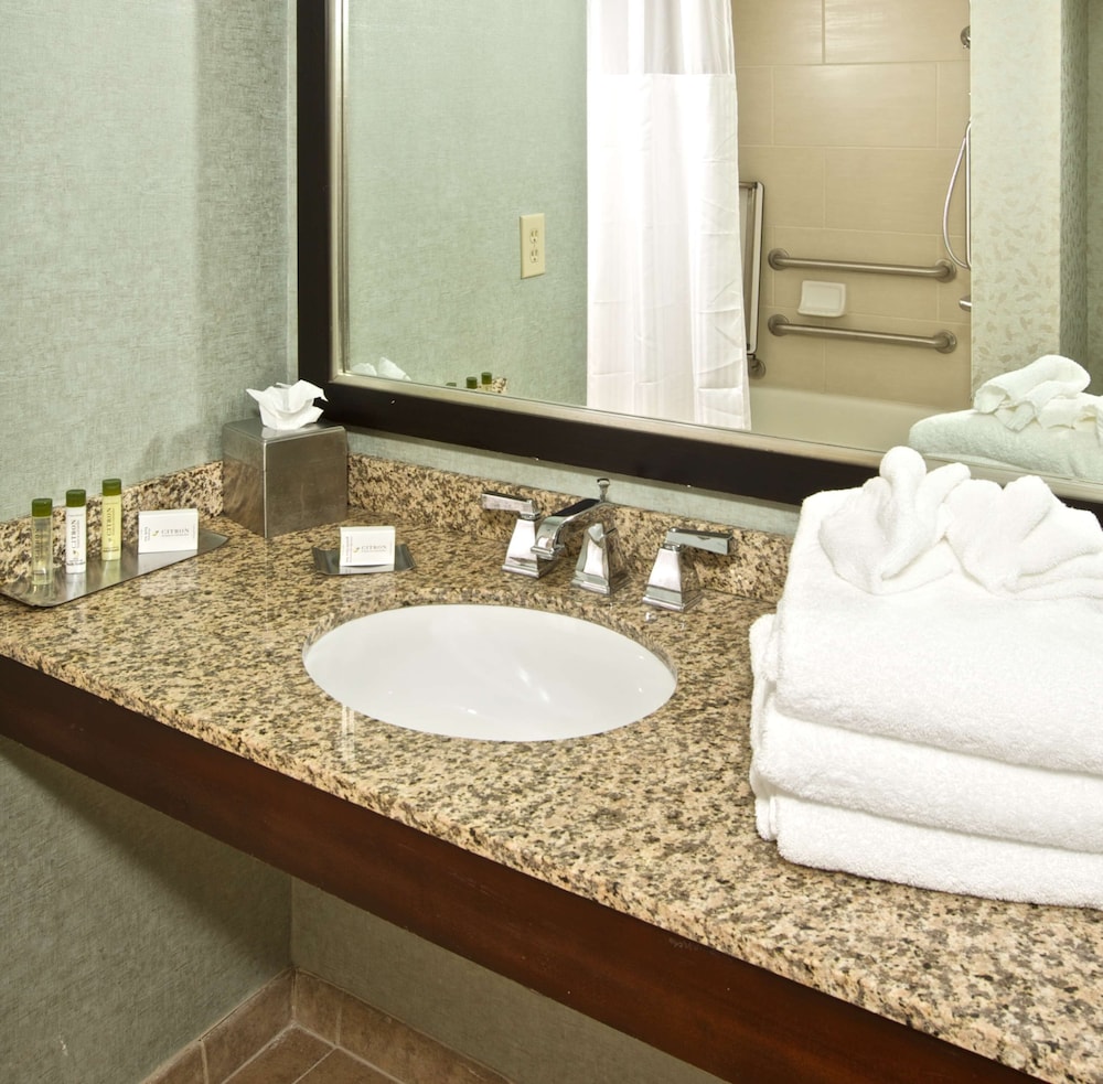 DoubleTree Suites by Hilton Raleigh - Durham 15/82