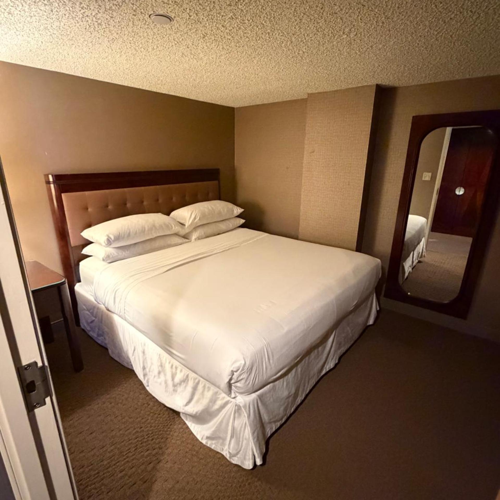 1 Bedroom, Deluxe, Suite, King Bed, Executive Level
