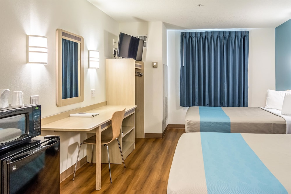 Motel6 Lincoln City, OR 30/51