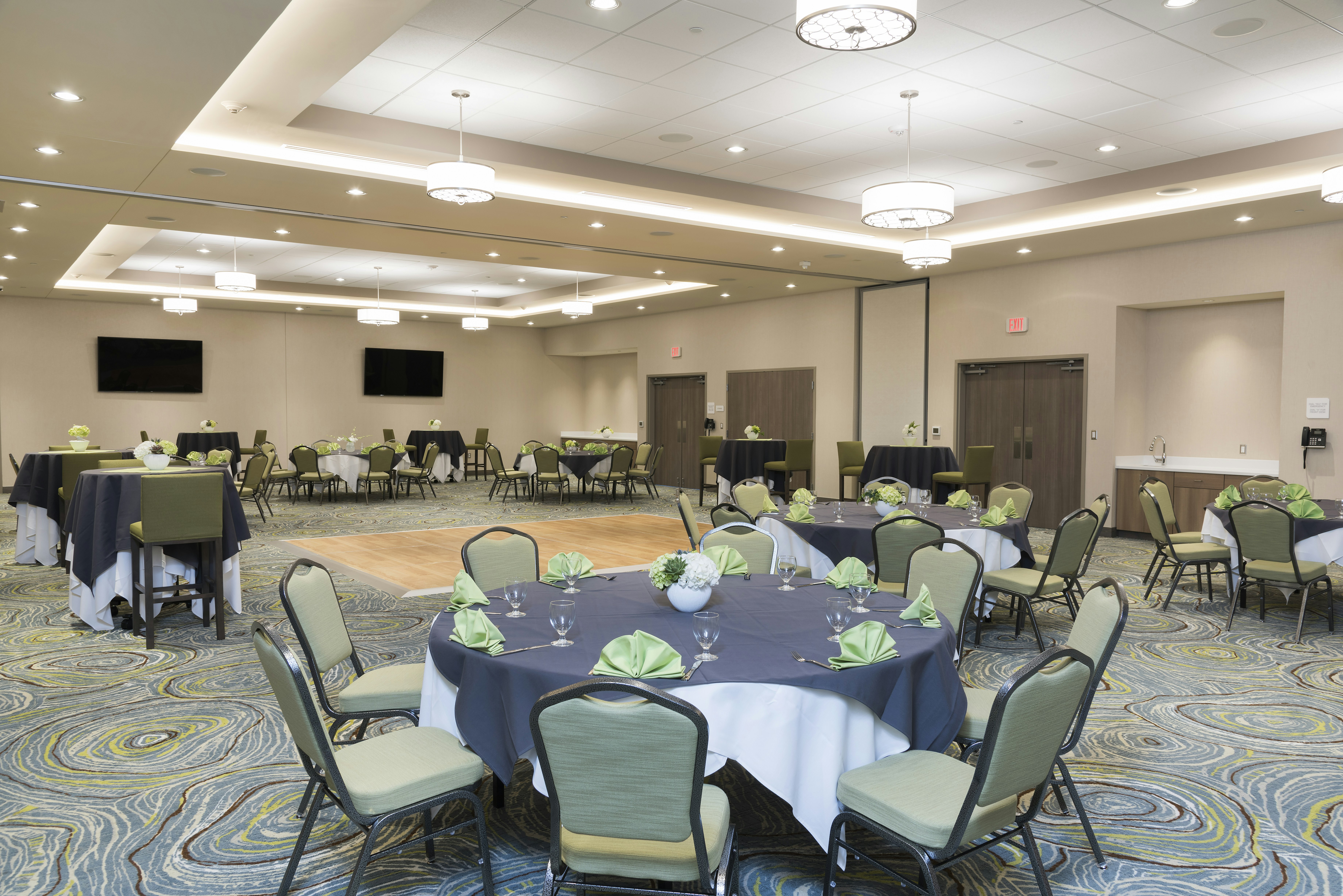Hilton Garden Inn Grand Rapids East 11/15