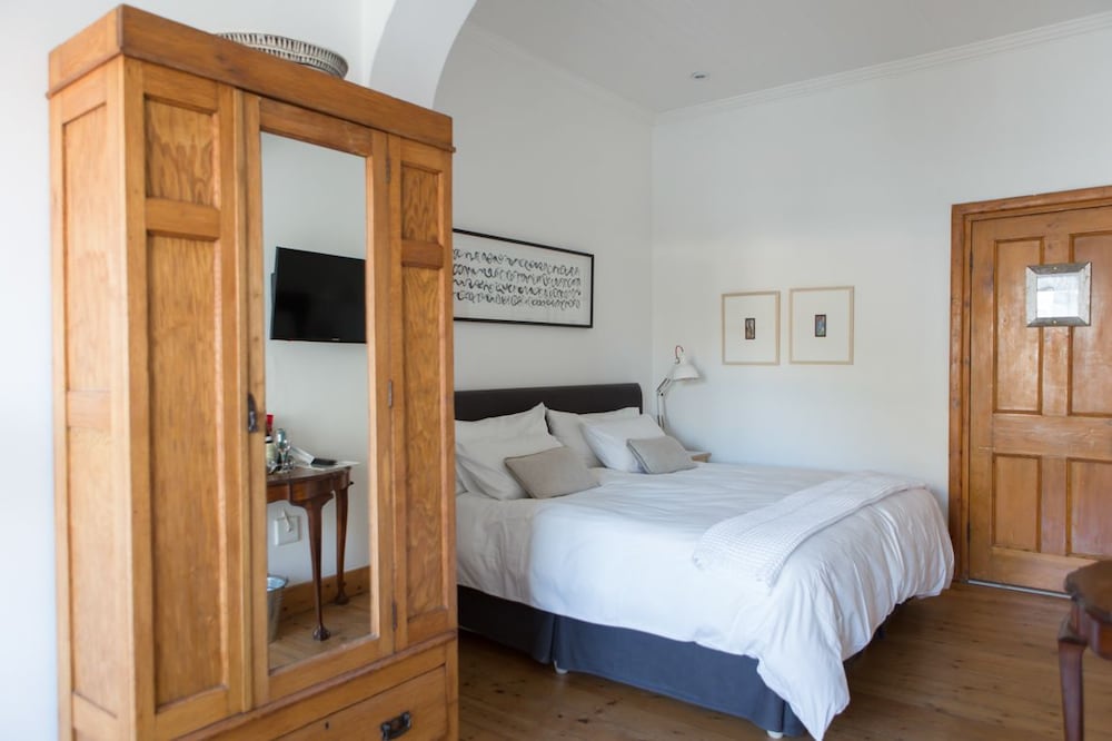 Chartfield Guesthouse 12/50