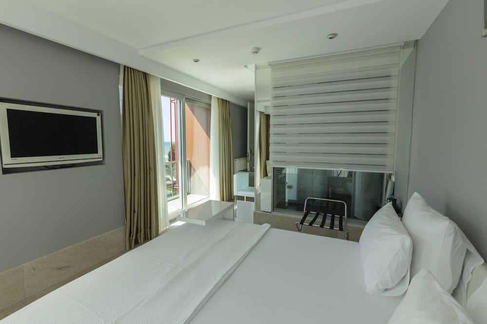 Venn Boutique Hotel - Boutique Class 12/36