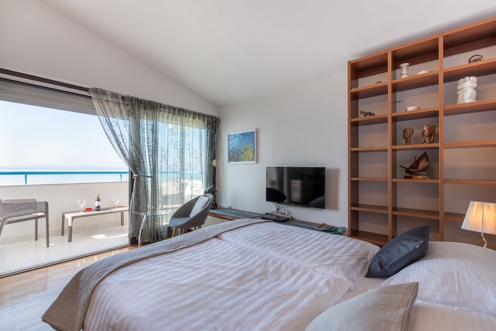 PANORAMIC, STUDIO, SUITE, SEA VIEW, TERRACE