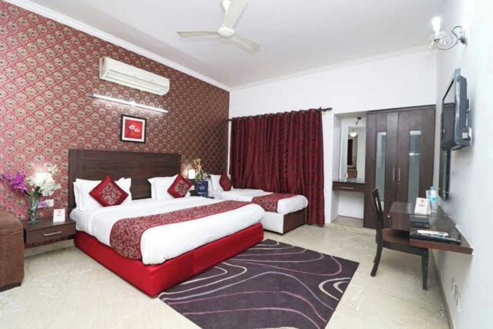 Jashns Inn 15/33
