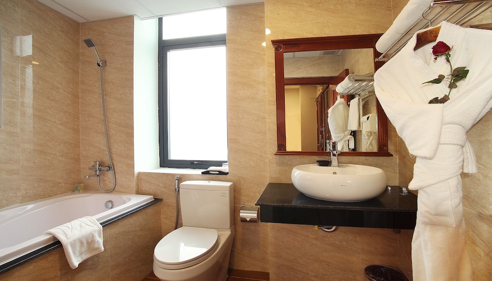 Western Hanoi Hotel 27/63
