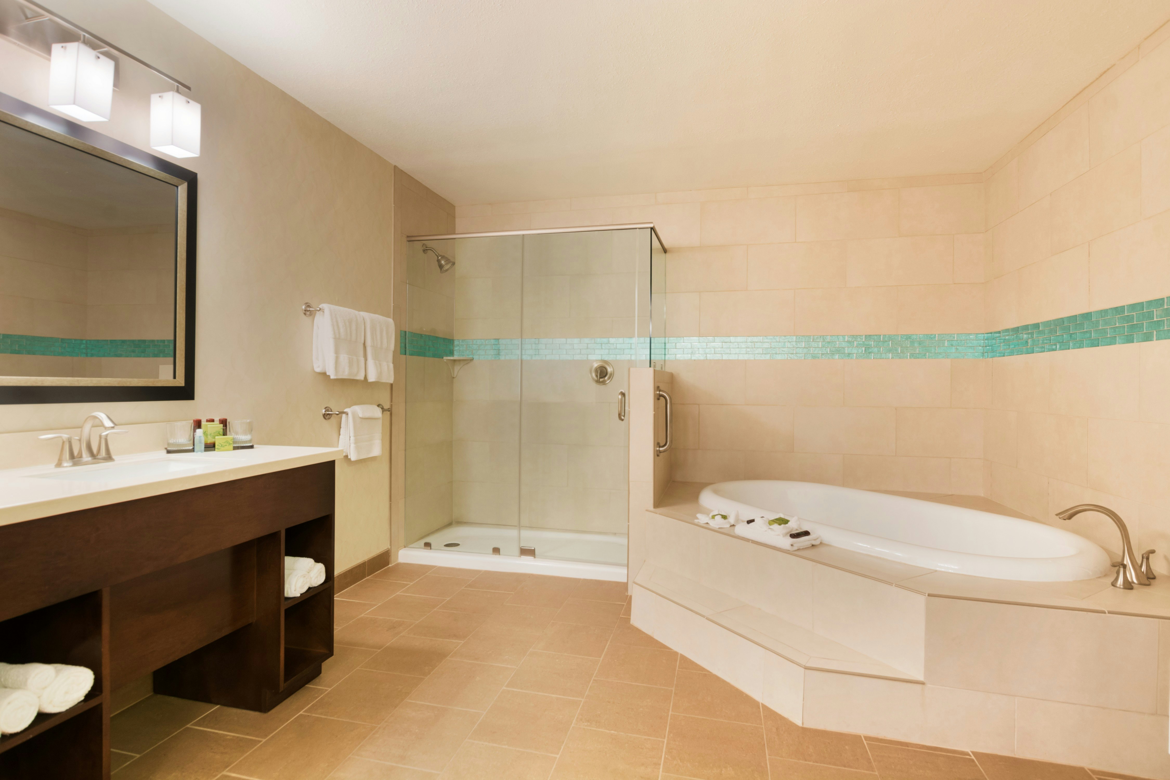 PRESIDENTIAL, SUITE, KING BED, ACCESSIBLE