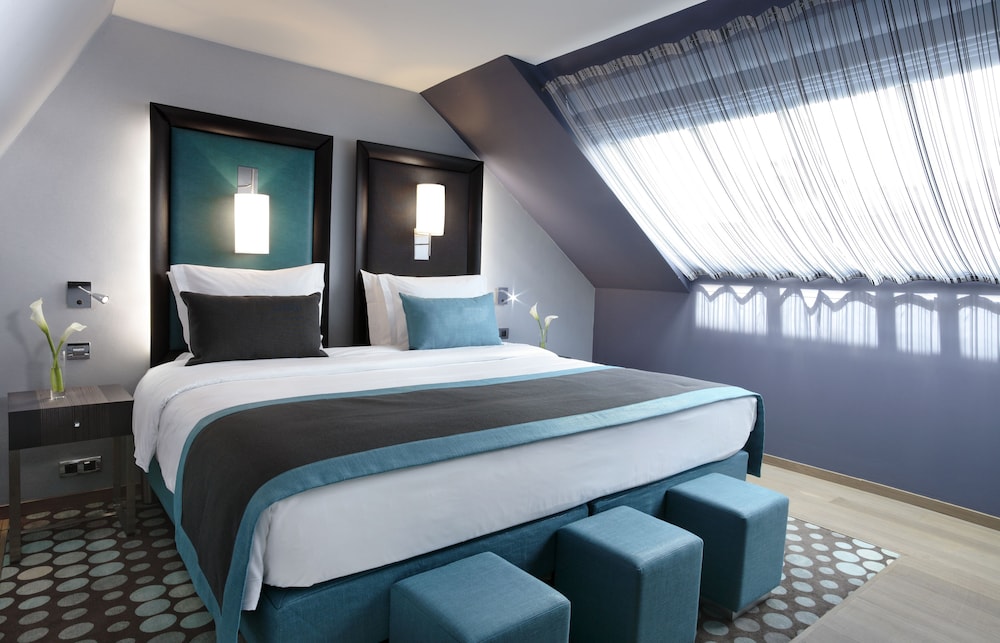 Hotel Bassano 8/42