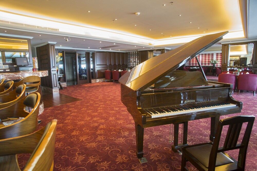 GOLDEN TULIP JIYEH MARINA RESORT 31/50