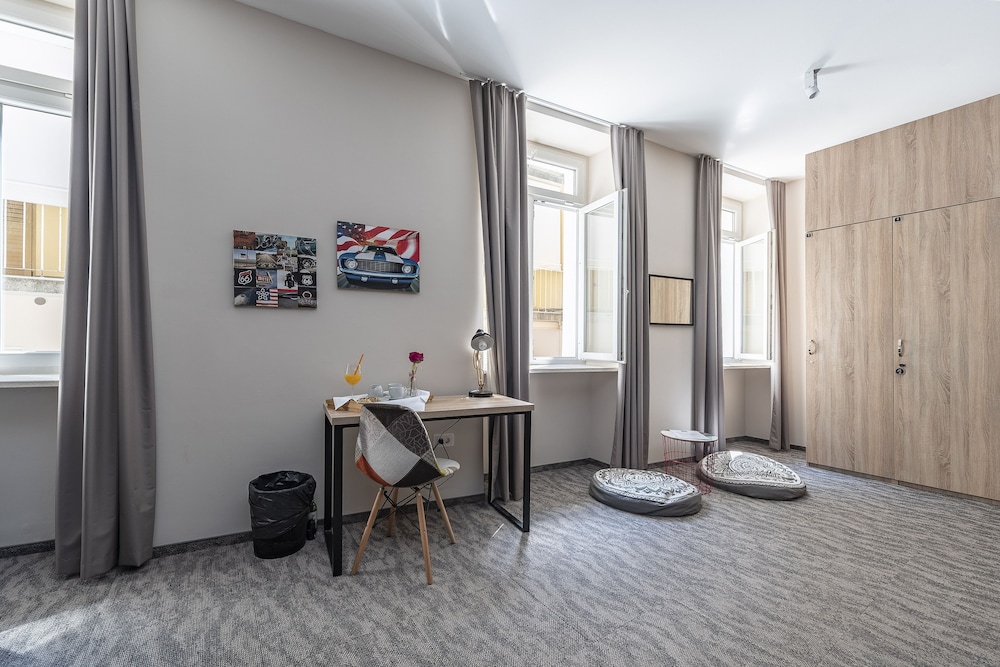 Downtown Boutique Hostel 28/50