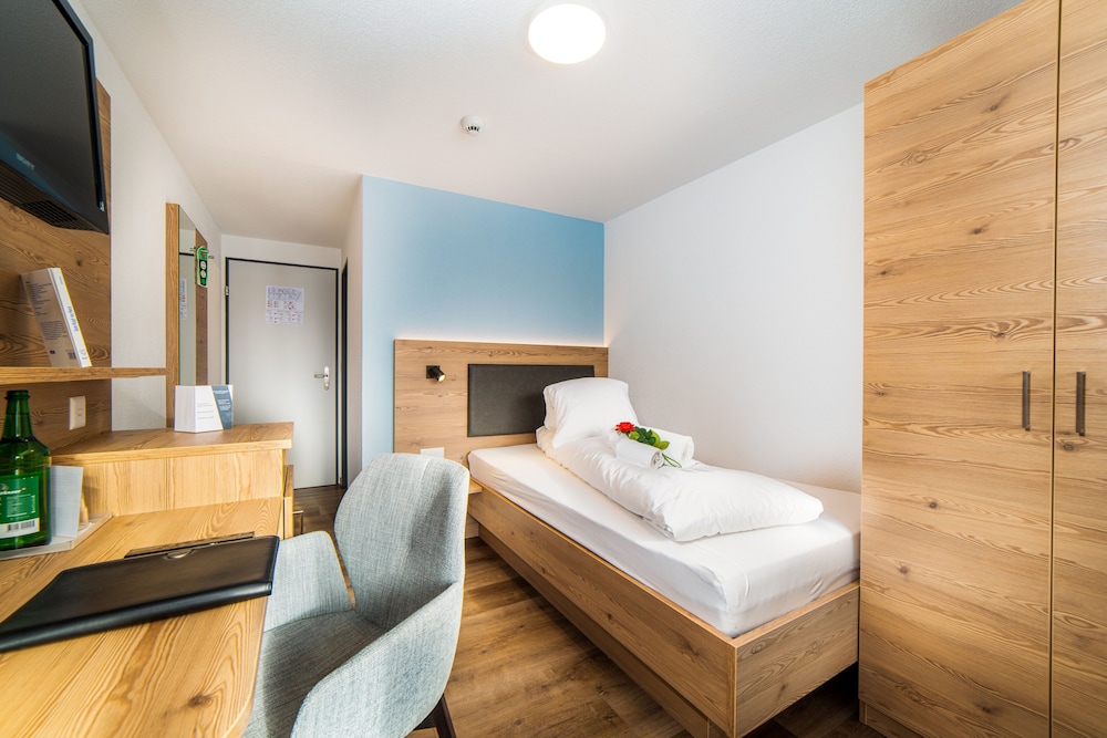 Kristall Saphir Hotel 27/74