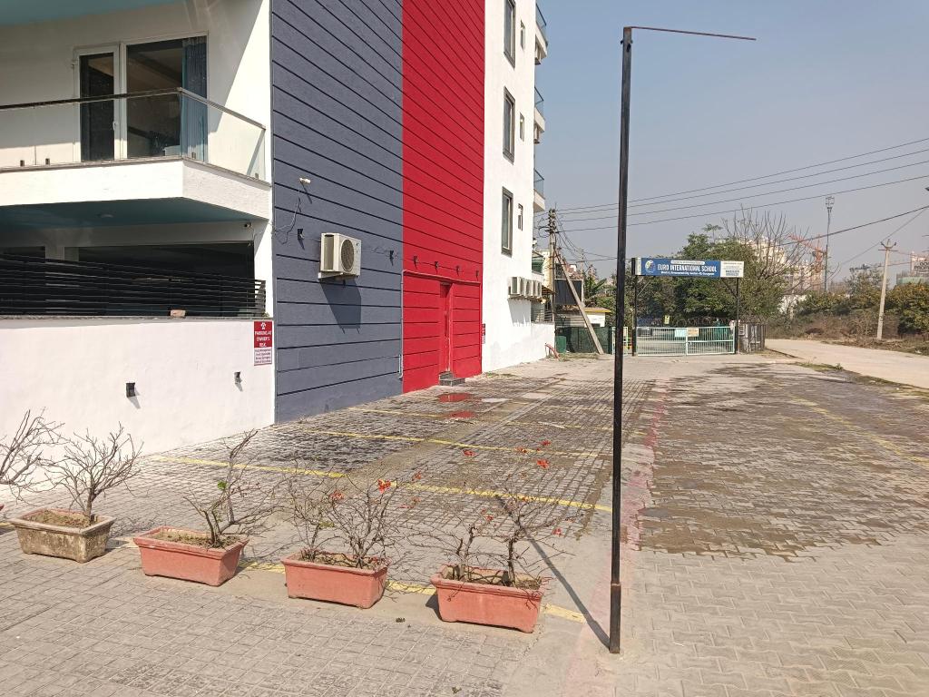 Mastiff Hotel City Nest Gurgaon 52/56