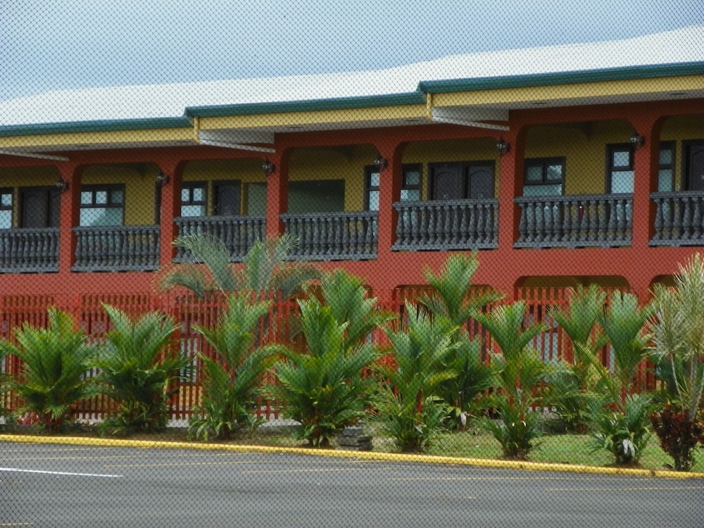 Hotel Suerre 1/40