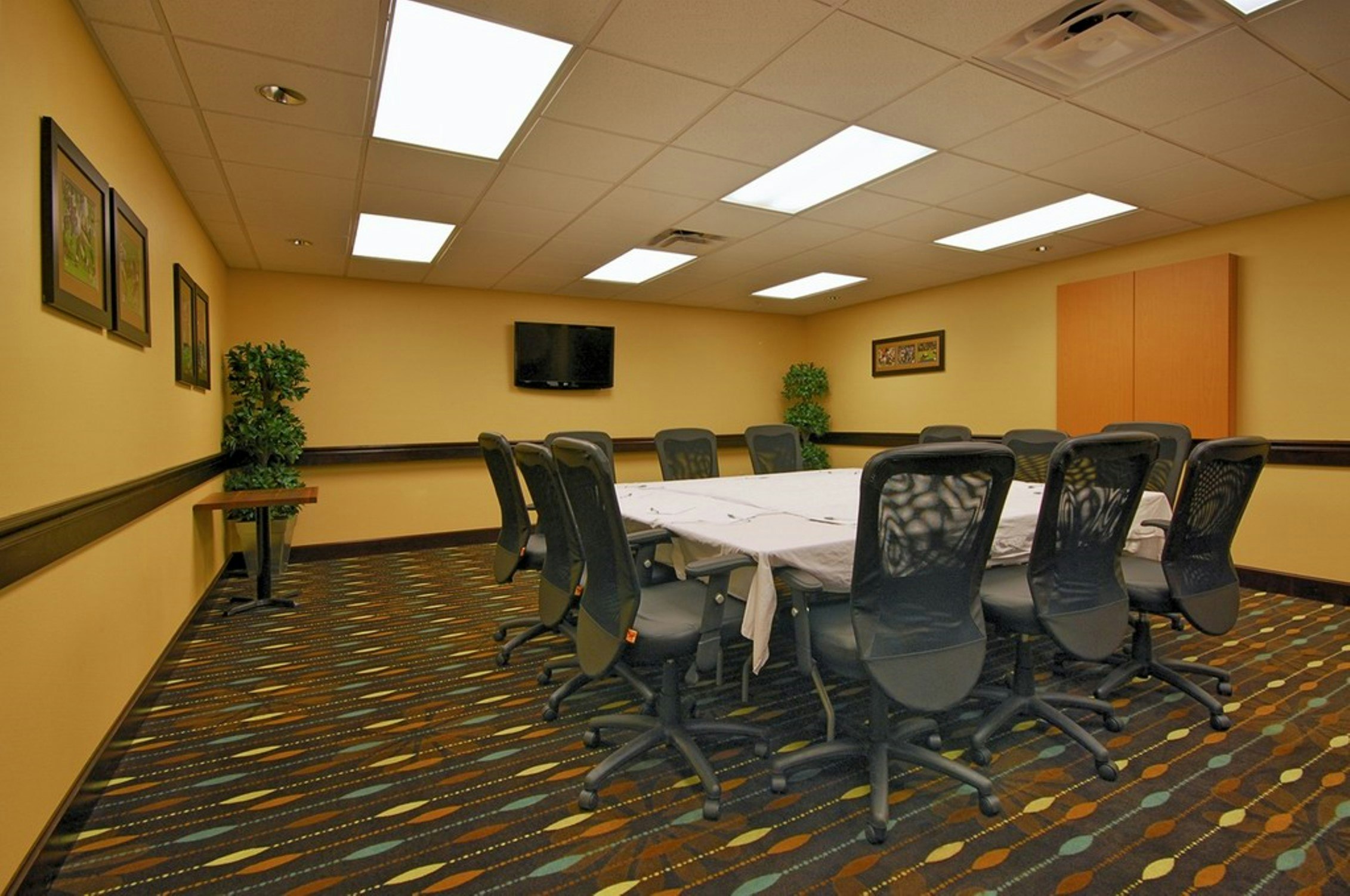 Hampton Inn Suites New Iberia Avery Island 42/47