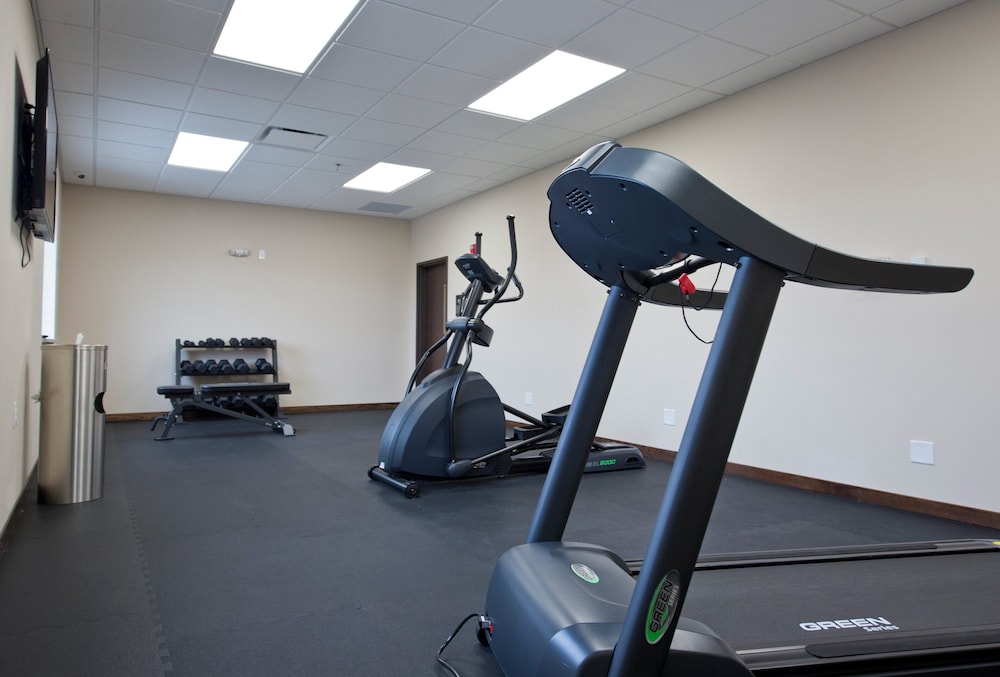 Cobblestone Inn & Suites - Boone 20/50