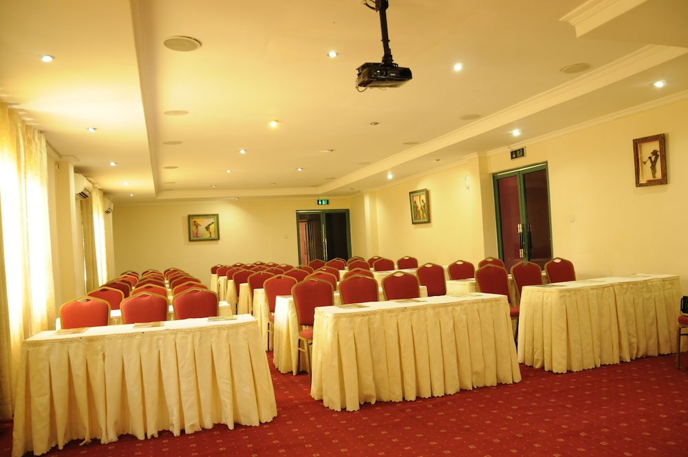 Crystal Palm Hotel 17/49