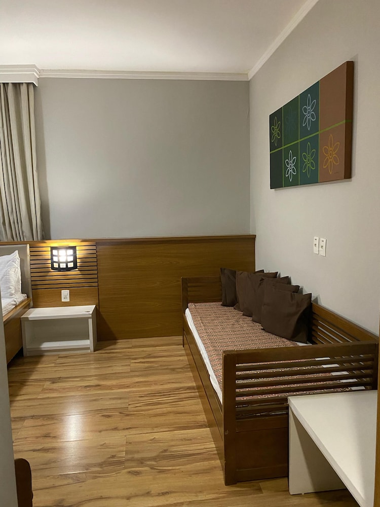 Class Hotel Alfenas 32/50