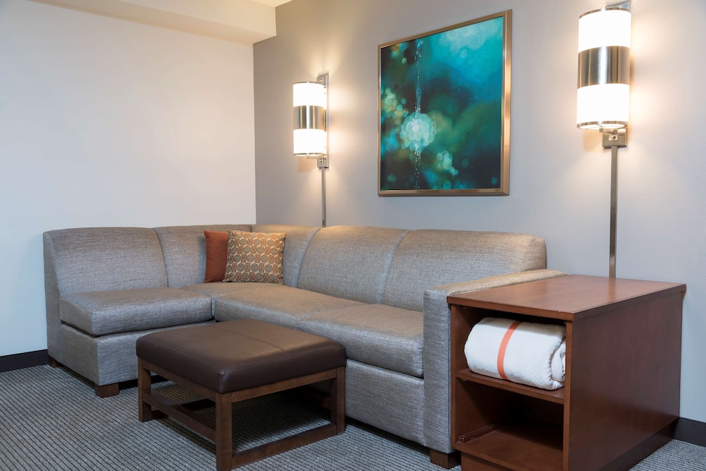 Hyatt Place Sarasota Bradenton 32/65