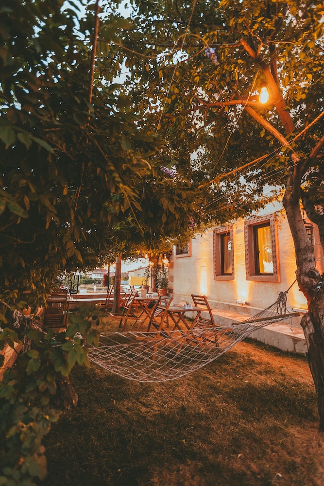 Pigeon Valley Hotel 39/50