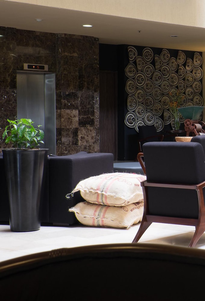 Movich Hotel de Pereira 10/34