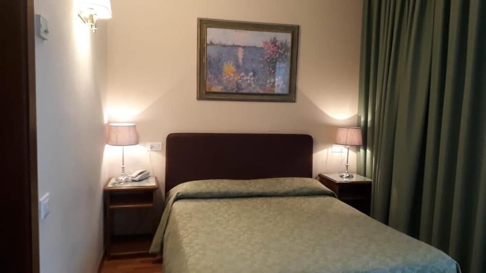 Hotel Lago Verde 13/45